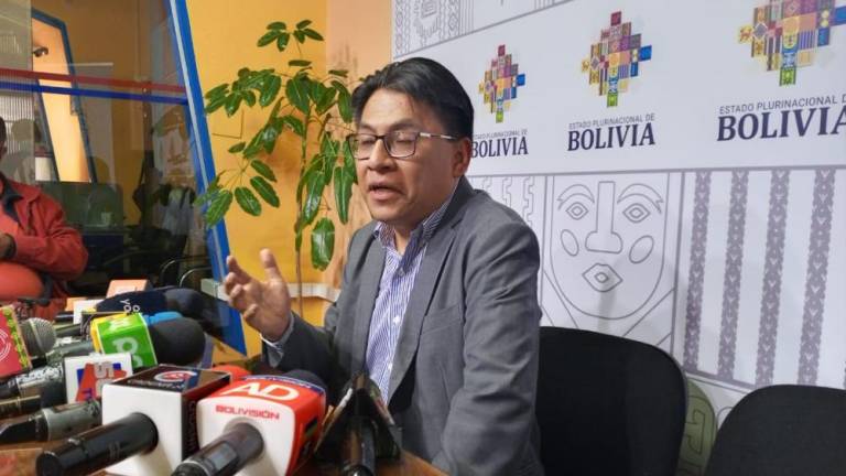 Lima anuncia que el Gobierno tomará el caso de robo de proyectos en la UPRE