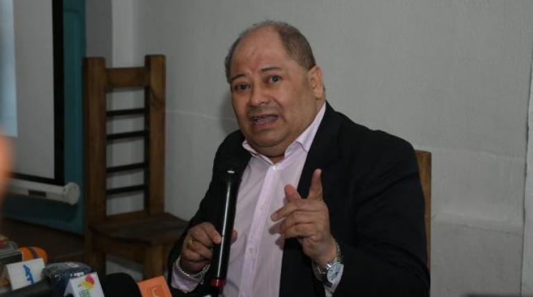 Romero a Del Castillo: "Ante esta incapacidad suya, si quiere señor Ministro, yo se lo busco"