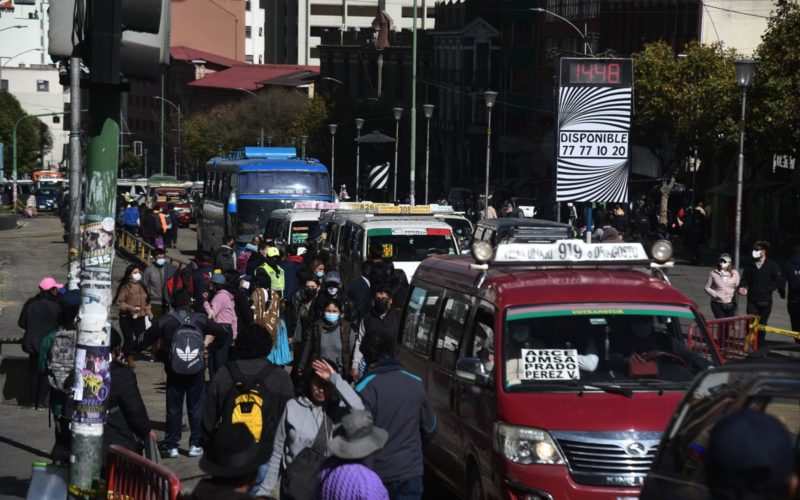 Ya es hora de que El Alto trabaje en El Alto’, choferes de La Paz anuncian bloqueos a rutas interciudad