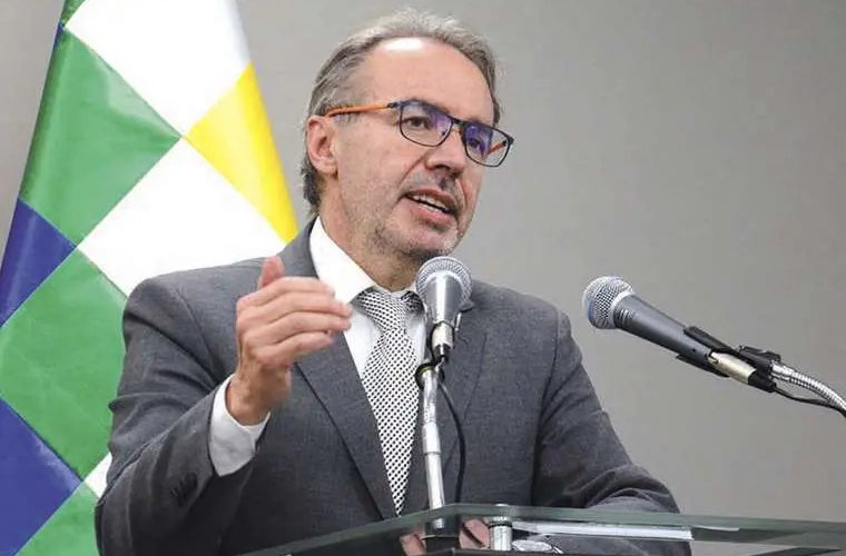 Tras la elección de Andrónico, el Gobierno denuncia una ‘nueva coalición opositora’ con fines desestabilizadores