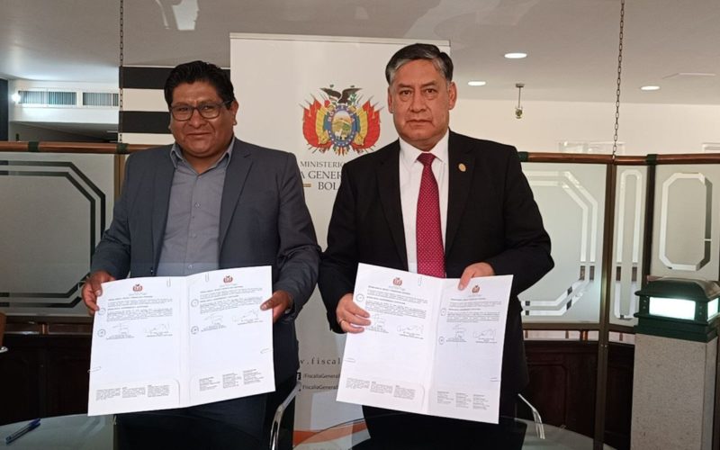 Convenio entre Ministerio Público y Universidad Pública de El Alto permitirá a estudiantes realizar pasantías y prácticas de graduación