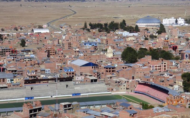 La ciudad intermedia con más de un siglo, Achacachi es un enclave económico y comercial en el altiplano