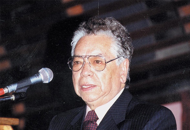 Fallece Mario “Cucho” Vargas, histórico relator de fútbol boliviano