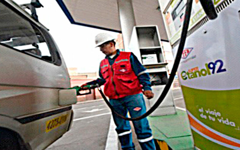 Según la Cámara Automotor, el aumento de etanol en la gasolina puede dañar los tanques metálicos