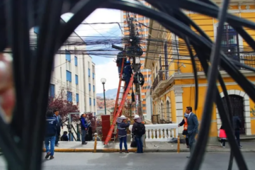 Empieza el retiro de cables en desuso en tres distritos de La Paz
