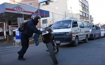 Se agrava la escasez de carburantes en ciudades del eje troncal del país