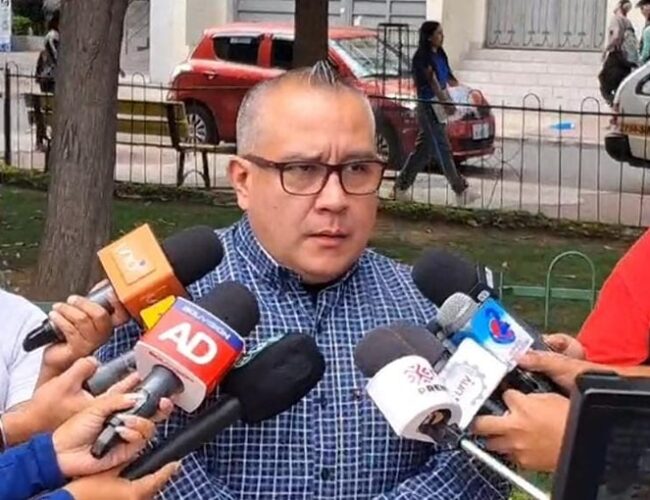 Abogado Nelson Cox dice que demandarán a miembros del TCP por inhabilitación de Morales