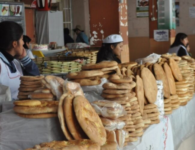 Tarija: Panificadores intentarán aumentar el precio del pan