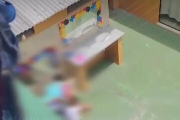 Dos aprehendidas: un video muestra violencia contra un niño en una guardería