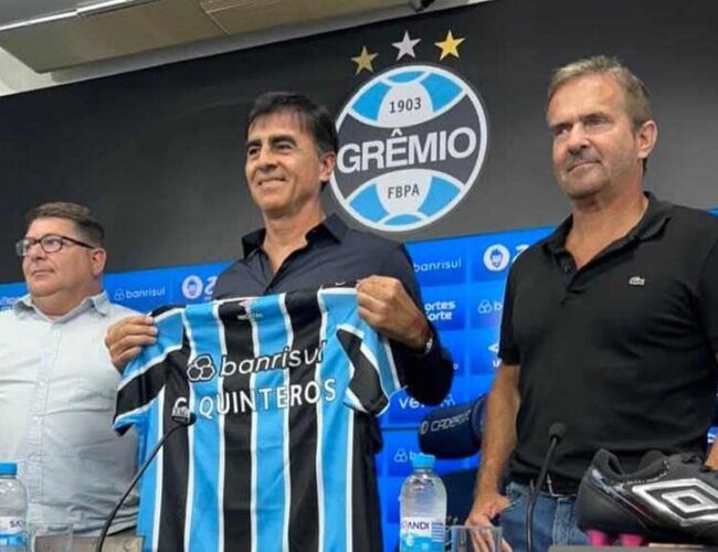 Oficial: Gustavo Quinteros asumirá en el club Gremio