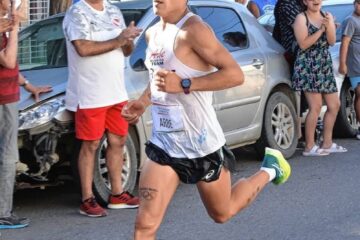 Garibay conquista el tercer puesto en corrida internacional de Argentina