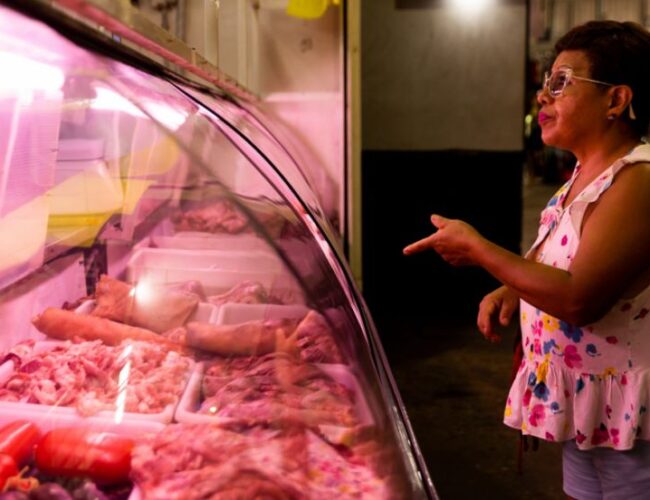 Argentinos ya comen más pollo que carne